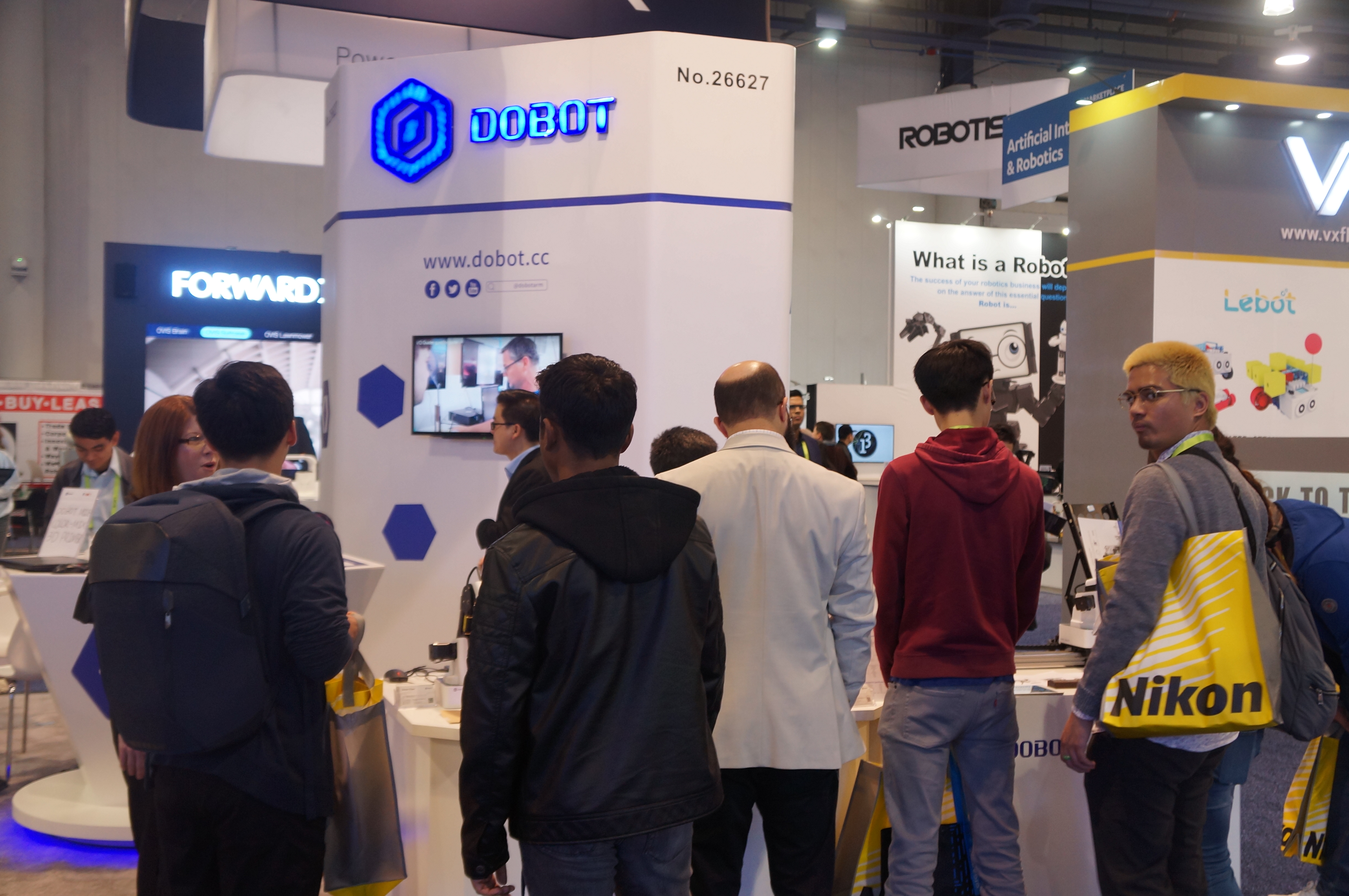 DOBOT CES Booth
